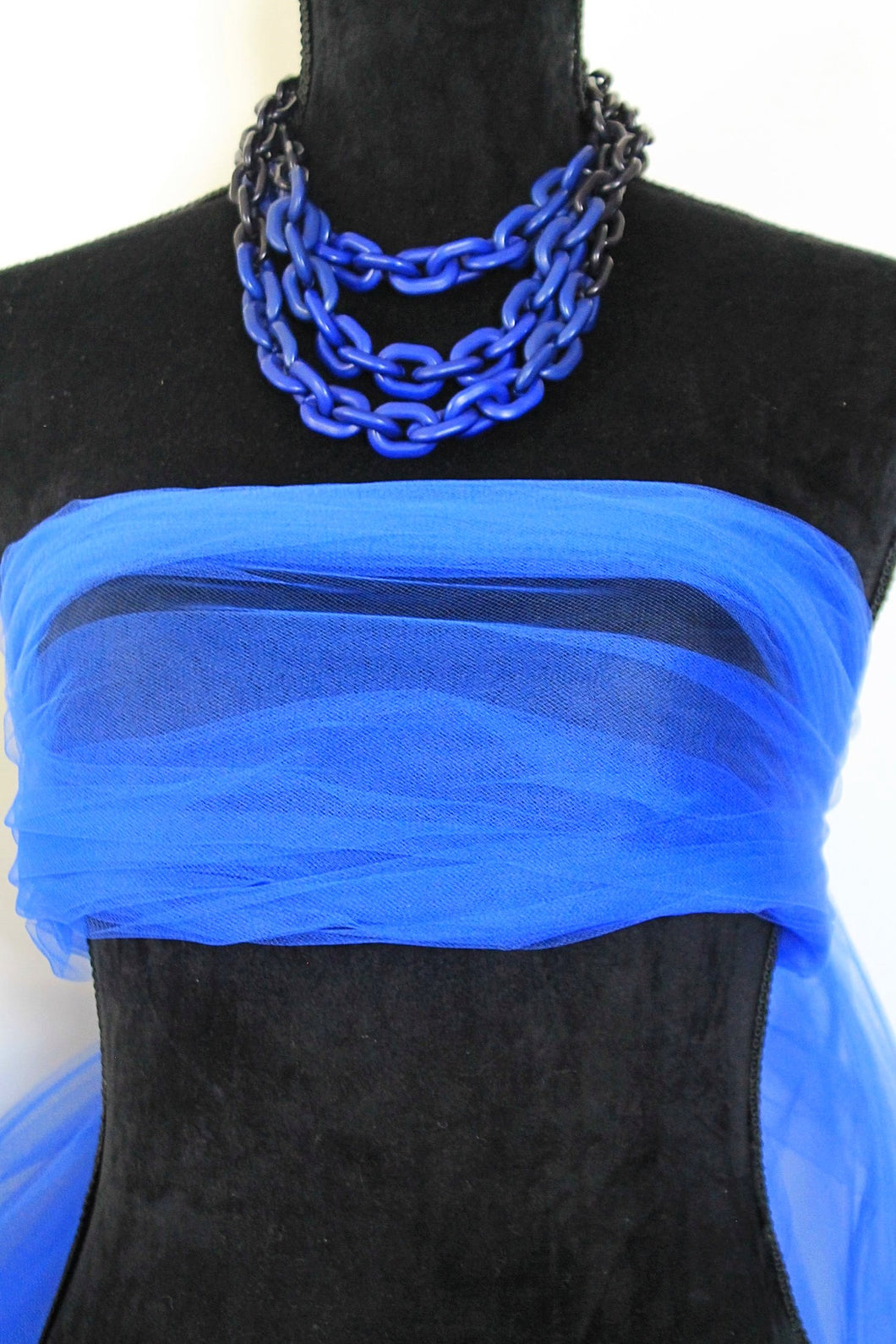 Black And Blue Links