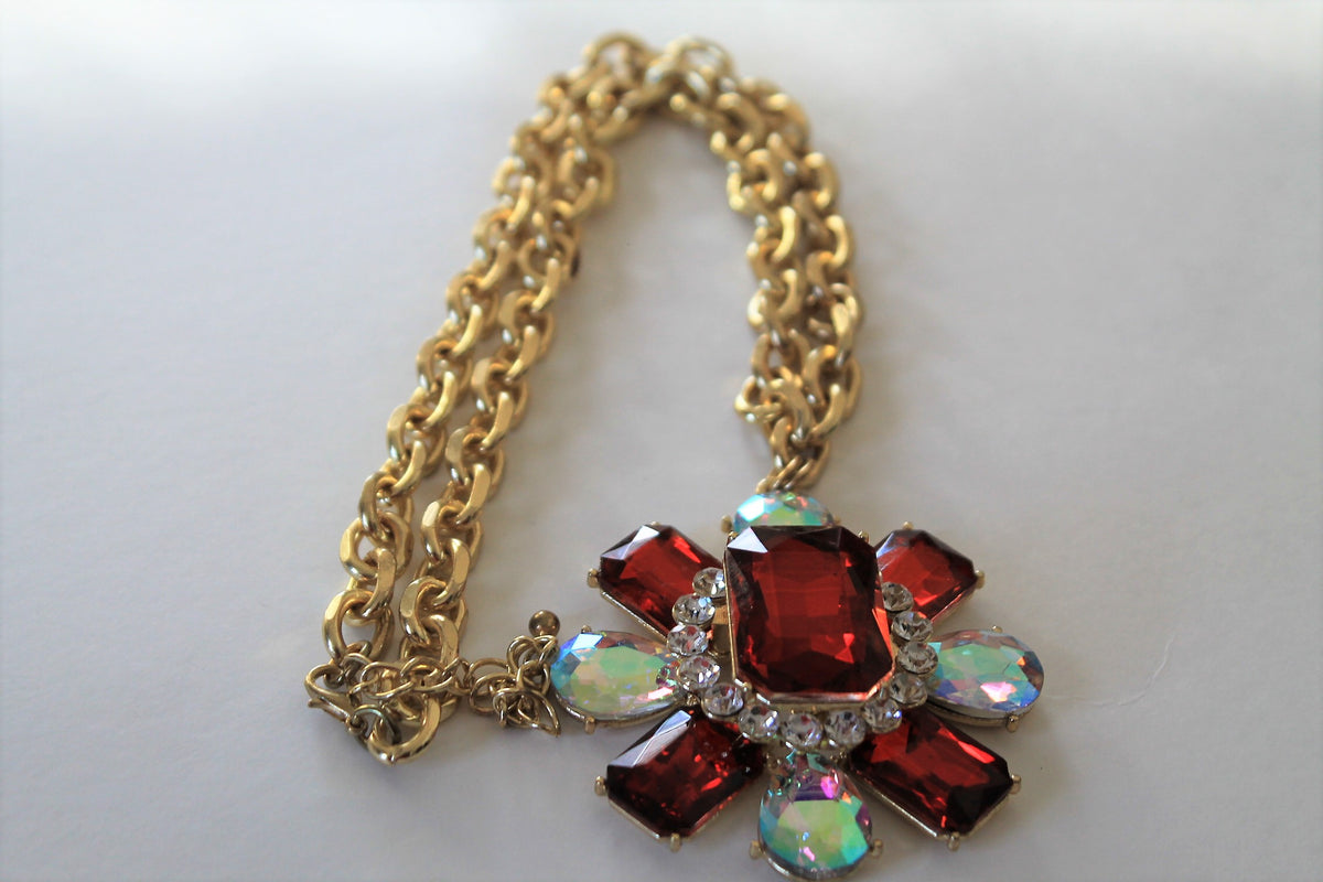 Ruby Bee – Pyra Gems
